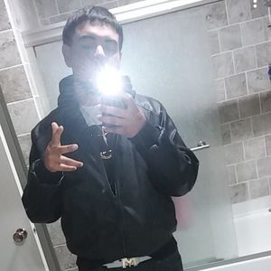 Meet your Posher, Harold